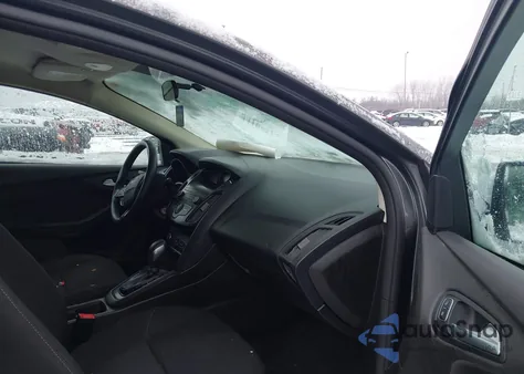 2018 Ford Focus Se из США, поврежденный, VIN 1FADP3K2XJL250901